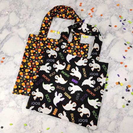 trick-or-treat-bags-fabric.jpg